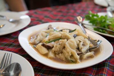 ตีนเป็ดผัดหน่อไม้